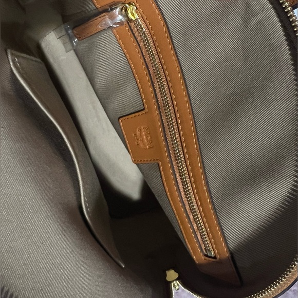 MCM BACKPACK - Picture 8 of 14